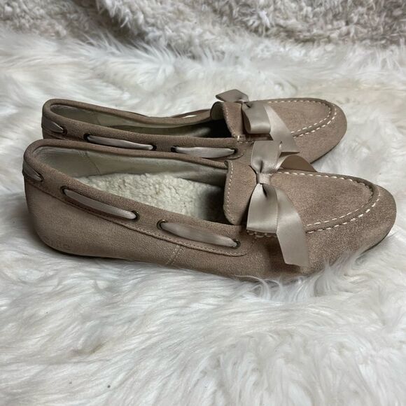 Vionic Alice  Nude Suede Leather Faux Shearling Satin Bow Loafer SZ9.5 - Picture 2 of 12